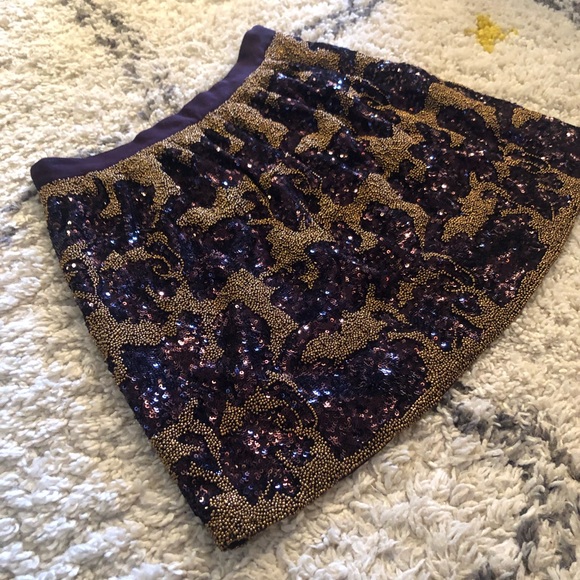 Club Monaco Gold/Burgundy Beaded Skirt Sz 2 - Picture 2 of 8